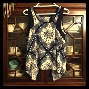 Persaya layering top